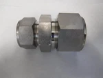 Swagelok SS-2000-6-16 Reducing Union -1/4 Tube X 1". Fixed Price $264.00.