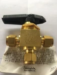 Brass Swagelok Valve B-44XS6 1/2 In Tube Od.. Fixed Price $100.00.