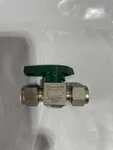 Swagelok SS-6P4T Stainless Steel Quarter Turn Plug Valve 3/8" Tube Fitting. Fixed Price $34.00.