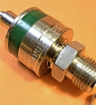 SS-QC6-D-600K3 Swagelok Sst Stem W/valve, 3/8" Tube, Green Stripe. Fixed Price $30.37.