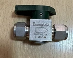 SS-12P6T-MM Swagelok Stainless Steel Quarter Turn Instrument Plug Valve Fnpt. Fixed Price $180.00.