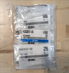 Lot Of 20 Smc KQG2E07-00 316 Stainless 1/4" Tube Push Connect Bulkhead Union. Fixed Price $415.00.
