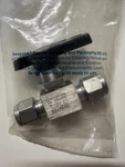 Swagelok SS-42GS4-SC11, Stainless Steel 316 Ball Valve, 2500PSIG 300F.. Fixed Price $165.00.