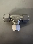 Swagelok SS-810-3 Stainless Steel Fitting 1/2 Several Available New. Fixed Price $30.00.
