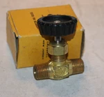 1/4 Mnpt Brass Needle Valve (3000 Psig) Hoke 3232M4B. Fixed Price $25.60.