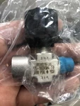 Swagelok SS-16DKM4-F4 Integral Bonnet Non-rotating Stem Valve Fnsp. Fixed Price $200.00.