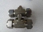 Swagelok SS-1610-3-16-6 And Hamlet Reducing Union Tee Tube Od 1" X 3/8". Fixed Price $250.00.