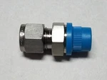 Swagelok SS-600-1-4RS Male Connector 3/8" Od Tube 1/4" Iso Parallel Thread Nnb. Fixed Price $16.99.