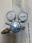Prest-o-lite R-36-500-580 Inert Gas Dual Gauge Regulator Used. Fixed Price $29.95.