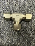 Superlok 3/8" Tube X Stainless Steel Fitting Swagelok Ref SS-600-3. Fixed Price $14.50.