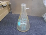 Pyrex Plus 65340 1000ML 5% Erlenmeyer Filter Flask W/ Protective Coating. Fixed Price $19.99.