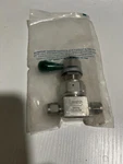 Swagelok SS-DLS4 Stainless High-purity High-pressure Diaphragm Sealed Valve. Fixed Price $350.00.
